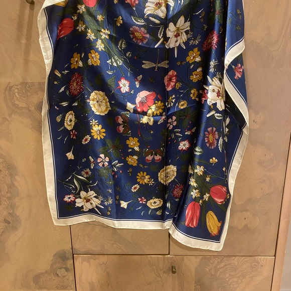 Floral Blue and White Decorative Scarf - Picture 2 of 6